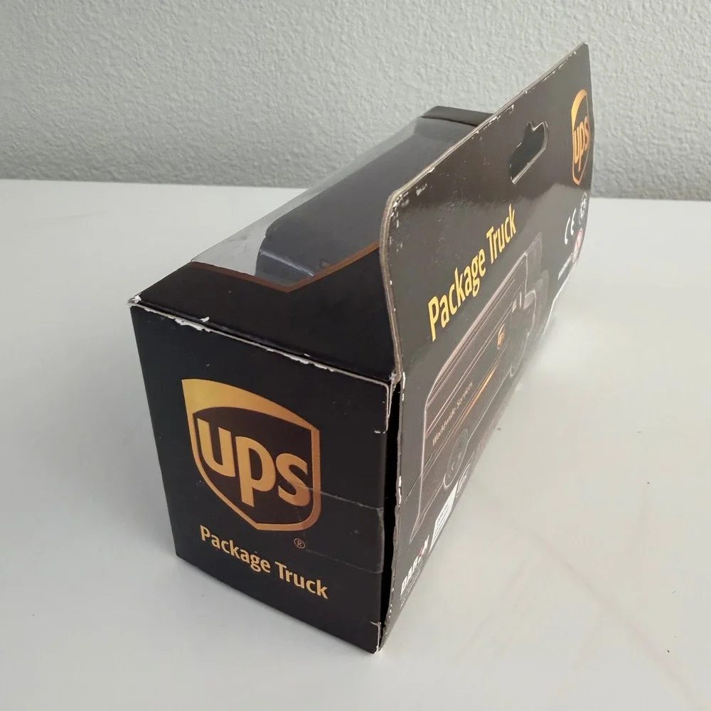 Daron UPS Package Truck Pullback Action Worldwide Services Diecast RT4349